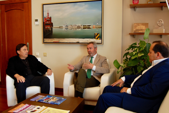 El presidente del Puerto se compromete a apoyar a los empresarios de la Costa en los proyectos de desarrollo futuro 